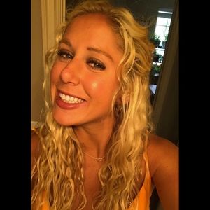 Meet your Posher, Kaylee